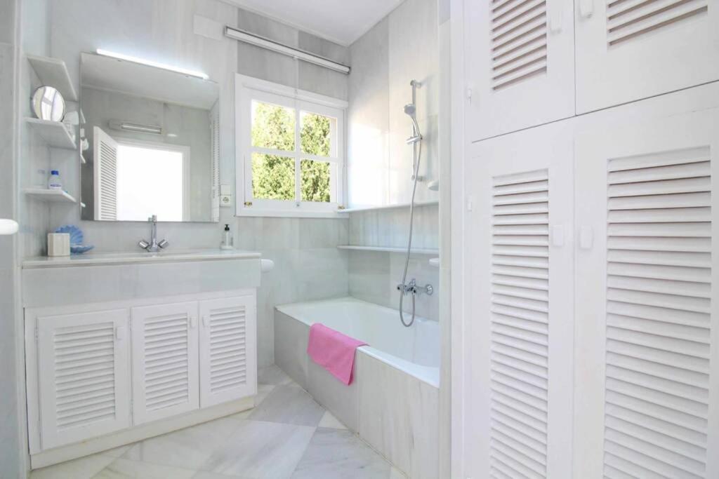 Apartamento Con Piscina - Anfiteatro كاليبي المظهر الخارجي الصورة